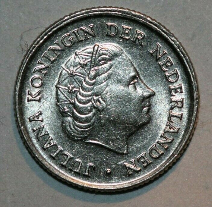 Netherlands     1975  10 Cents  Queen Juliana   15mm-foreign Coin