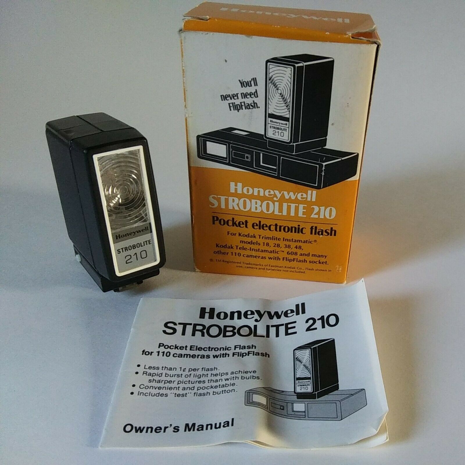 Honeywell Strobolite 210 Pocket Electronic Flash With Box/instructions Works
